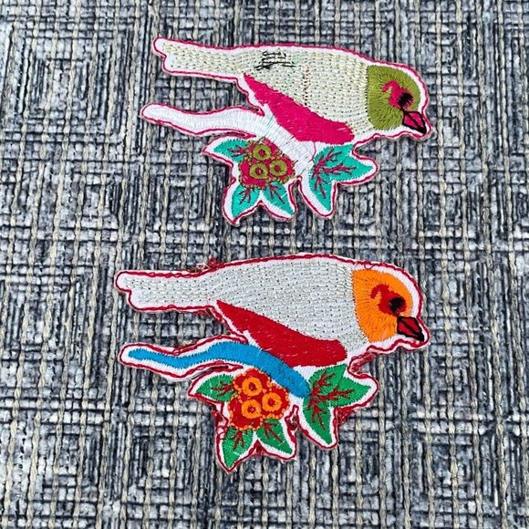 Iron On Bird Patch Lot of 2 Bird on Branch Multi Color Embroidery Patches X2 - Picture 4 of 8